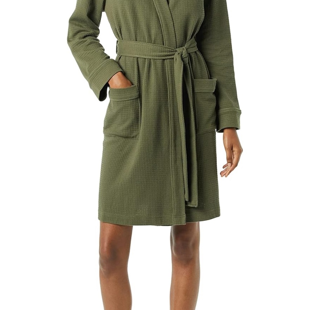 Amazon Essentials Blue and White Cozy Robe - Picture 8 of 10